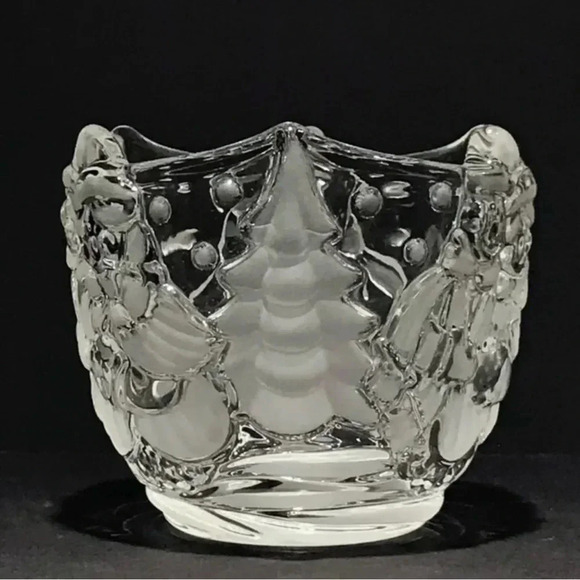 GORHAM Holiday Traditions Snowy Sweethearts Crystal Votive Candle Holder 3-1/2" - Picture 1 of 4